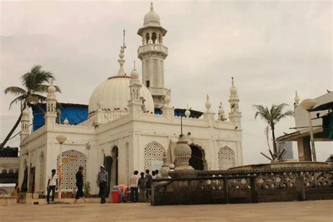 Haji Ali Dargah - all that you need to know about this floating wonder ...