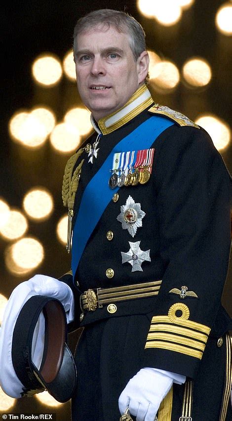 Prince Harry is 'banned' from wearing military uniform at final vigil for The Queen | Daily Mail ...