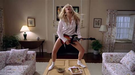 Guitar Hero Comercial Heidi Klum (HD Test) - YouTube