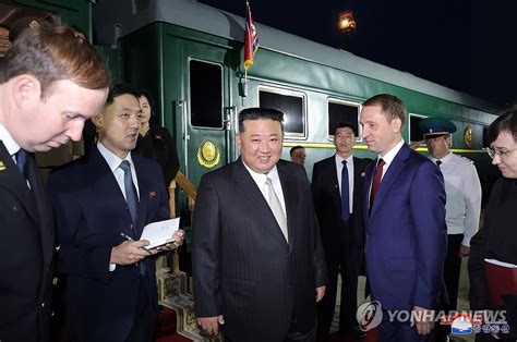 (2nd LD) Kim, Putin meet at Russia's spaceport ahead of summit | Yonhap News Agency