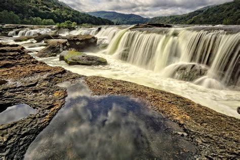 Discover West Virginia: Hiking Sandstone Falls Never Fails to Amaze