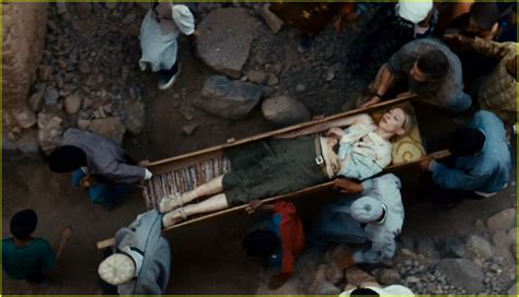 Babel Movie Stills: Brad Pitt, Cate Blanchett: Photo 390921 | Brad Pitt ...