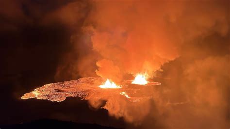 VIDEO: Kilauea Volcano Eruption, Lava Bursts From Summit Crater