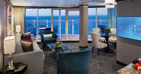 Symphony of the Seas AquaTheater Suite: Virtual Tour - Aurora Cruises and Travel