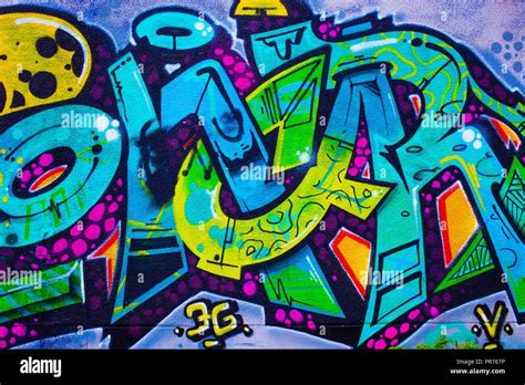 Graffiti Drawing High Resolution Stock Photography and Images - Alamy