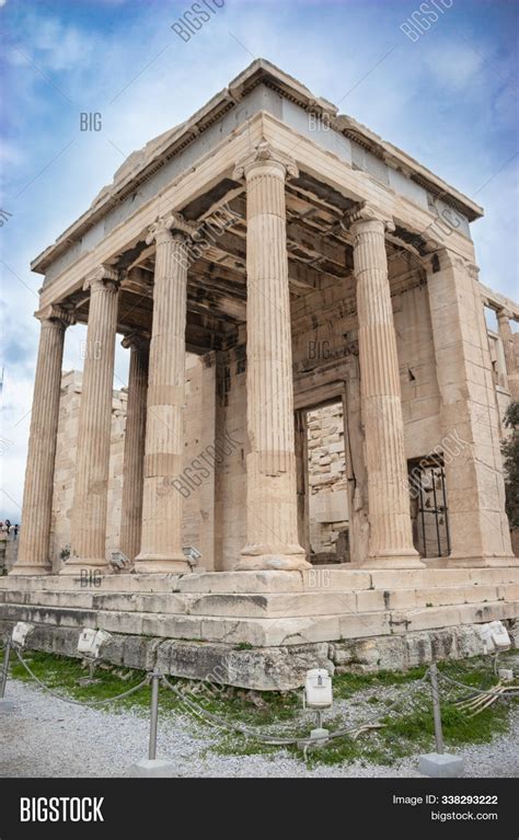 Erechtheion Erechtheum Image & Photo (Free Trial) | Bigstock