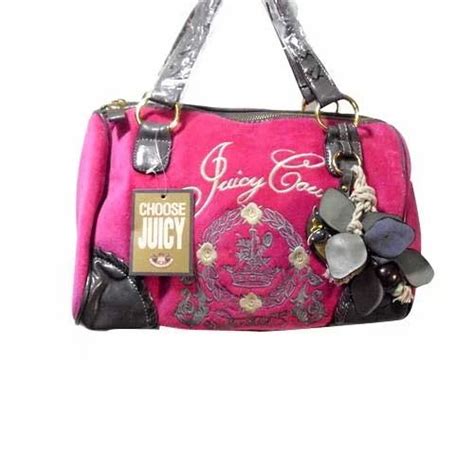 Pink Color Fashion Bag at best price in Mumbai by Naaz International ...