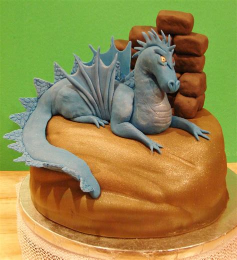 Fierce Dragon Cake — Children's Birthday Cakes | Dragon cake, Dragon ...