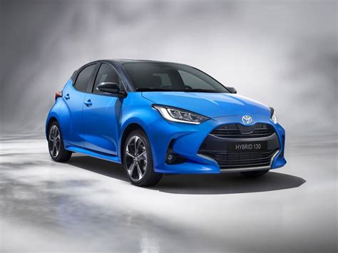 Toyota doet gek en maakt nieuwe Yaris Hybrid (2024) minder zuinig - AutoScout24