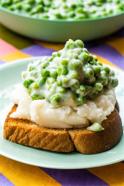 Creamed Peas (on Mashed Potatoes and Toast) - Brooklyn Farm Girl