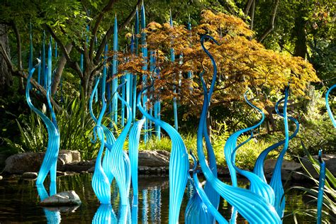 Exhibitions | Chihuly