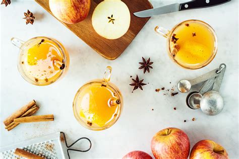 This Fall, Make Apple Cider The Star Of Your Autumn Cocktails