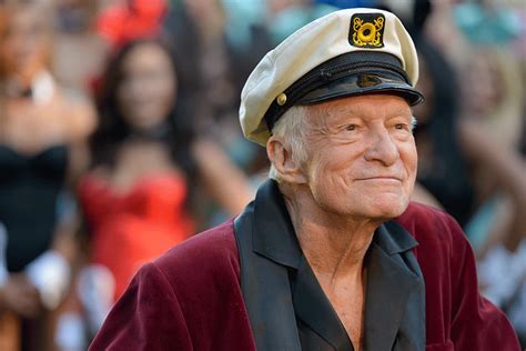 6 Brilliant Hugh Hefner TV Cameos to Remind You Of His Awesomeness