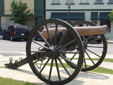 Historic Civil War Cannons | Official Georgia Tourism & Travel Website ...