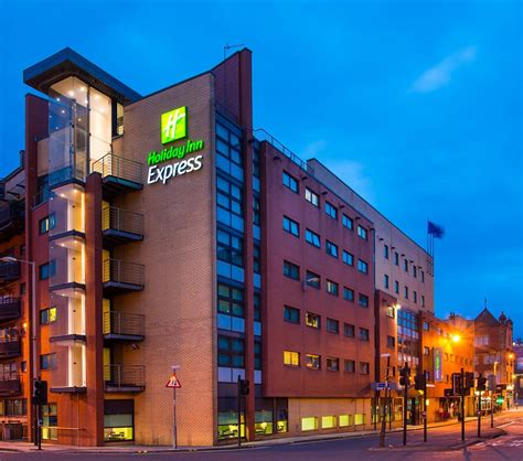 HOLIDAY INN EXPRESS GLASGOW CITY CENTRE RIVERSIDE (Szkocja) - opinie o ...