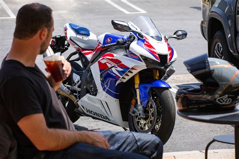 2023 Honda CBR1000RR-R SP Fireblade 30th Anniversary Review - Cycle News