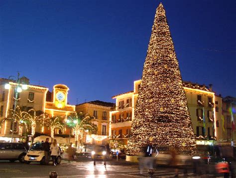 ITALIAN CHRISTMAS TRADITIONS!!