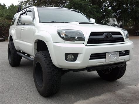 08 lifted 4Runner Toyota Lift, Toyota 4x4, Toyota Trucks, Toyota Cars ...