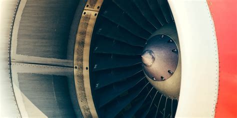 Boeing 737 Engine Failure - Tempus Magazine