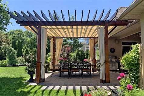 Retractable Canopy at Markham, Canada from ShadeFX