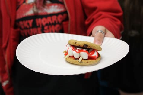 Teens enjoy a spooky ‘Night Out’ at Fort Morgan library – The Fort Morgan Times