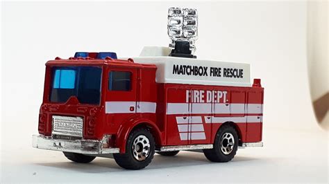 MATCHBOX MACK AUXILIARY POWER TRUCK MATCHBOX FIRE RESCUE 1/64 - a photo ...