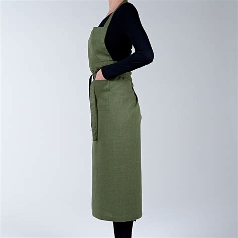 Chef Apron With Pockets – RedRoosters