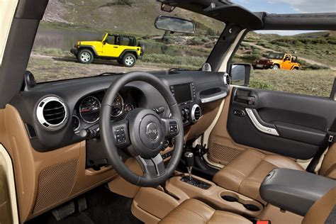 2011 Jeep Wrangler Interior | Road Reality