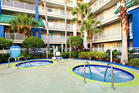 Holiday Inn Resort Orlando Suites - Waterpark, an IHG Hotel in Orlando | Best Rates & Deals on ...