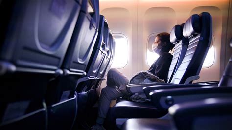 Is it safe to fly during Covid-19? Here’s what the science says about air travel. - Vox