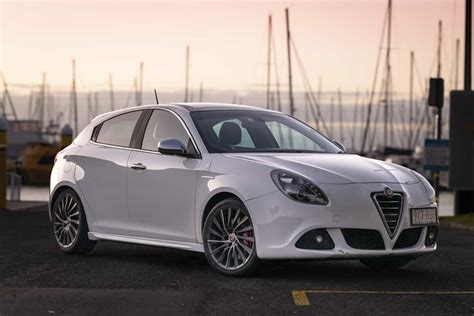 The Alfa Romeo Giulietta QV - Swadeology