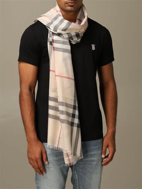 BURBERRY: wool and silk check scarf - Beige | Burberry scarf 8015407 online at GIGLIO.COM