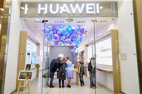 Huawei store design :: Behance