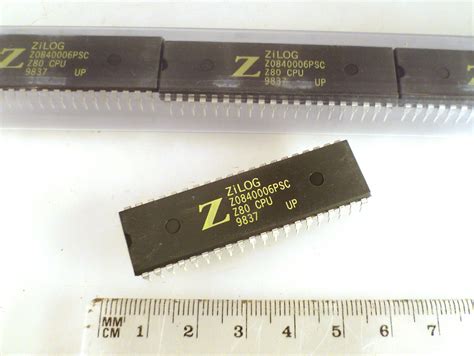 Zilog Z0840006PSC Z80 CPU Processor PDIP40 MBF028B | Rich Electronics