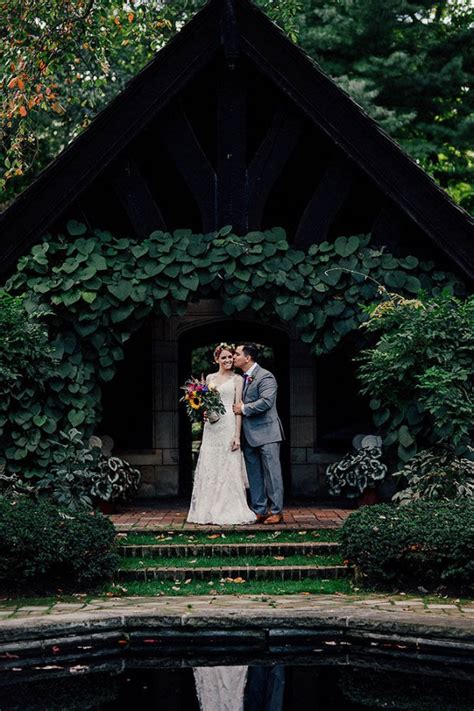 Charming Ohio Garden Wedding at Stan Hywet Hall | Junebug Weddings