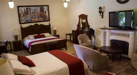 Hotel Aurora in Antigua Guatemala - Room Deals, Photos & Reviews