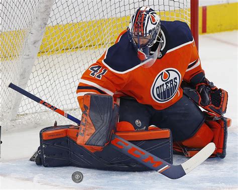 Oilers Re-Sign Mike Smith To One-Year Deal | The Sports Daily