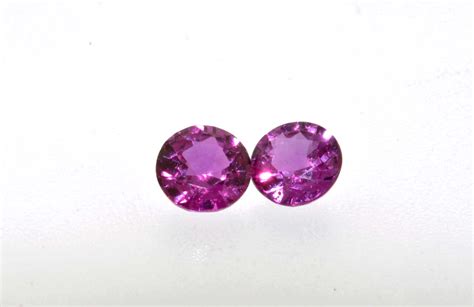 Ruby Round Pair – Precious Stones, Semi Precious Stones & Freshwater Pearls Wholesale | Marcus ...