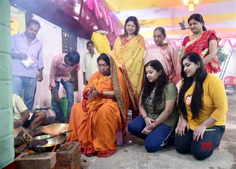 Patna: Chhath Puja celebrations (Batch - 2) #Gallery - Social News XYZ