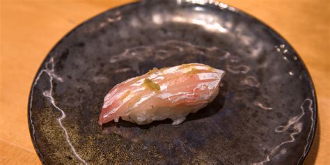 Madai Sushi & Sashimi: Sea Bream Info, Preparation, & Pairings (2021)