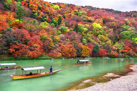 Where to Go Leaf-Peeping to See Fall Foliage in Japan