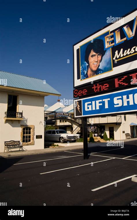 Elvis museum pigeon forge hi-res stock photography and images - Alamy