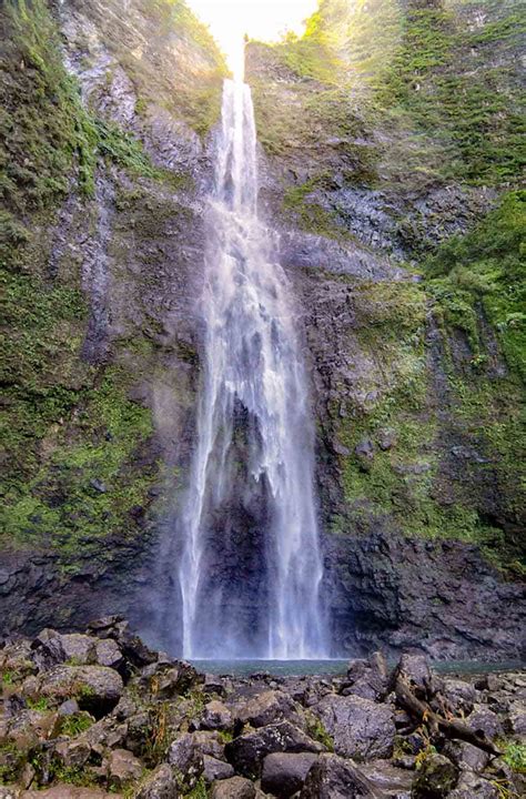 🌅 The 19 Best Waterfalls in Kauai to Visit in 2024 (+Map)