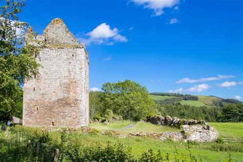 Newark Castle | Castle in Selkirk, Selkirkshire | Stravaiging around ...