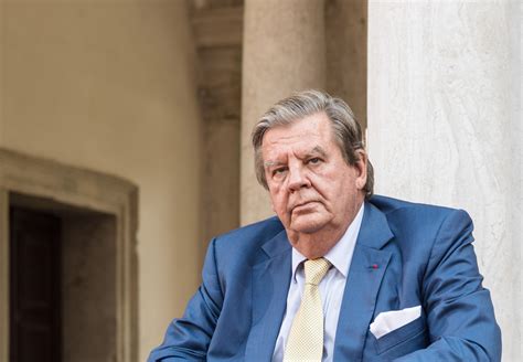 Billionaire Johann Rupert, Richemont Chairman, Irks Swiss With Early ...