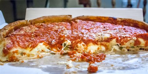 The Great Chicago Pizza Debate and Where are the Best Chicago Pizza Places - 3 Quarters Today