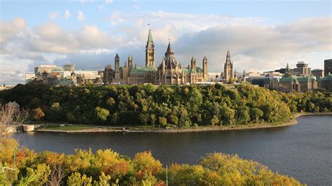 Ottawa Abounds With Historical Attractions — Pursuits with Enterprise | Enterprise Rent-A-Car