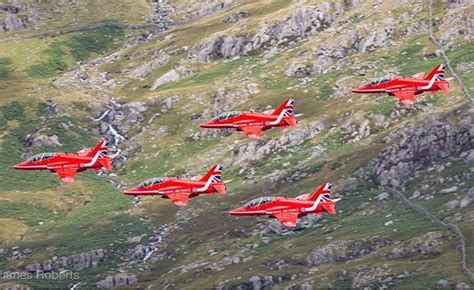 Red Arrows in formation at Mach Loop. | Red arrow, Aviation photography, Red