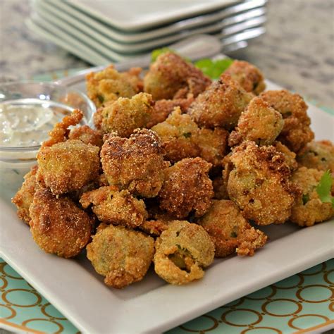 Southern Fried Okra with Jalapeno Yogurt Sauce | FaveSouthernRecipes.com