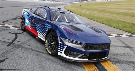 First look: New Ford Mustang Dark Horse set for 2024 Cup season | NASCAR